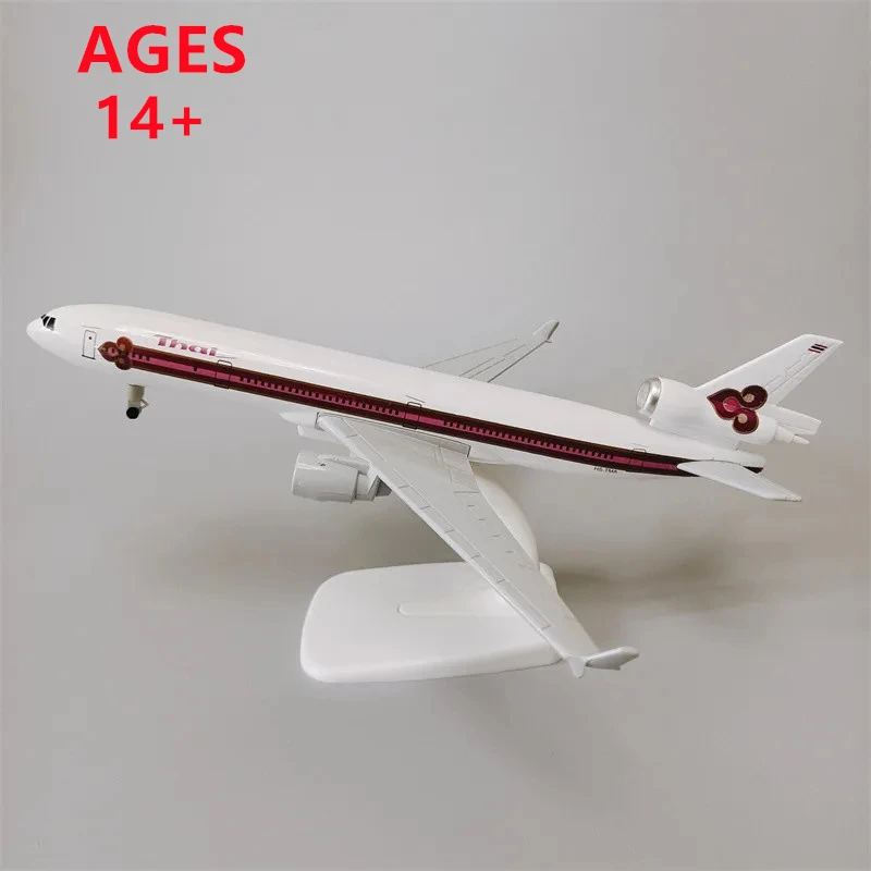 Airplane Model Diecast Metal Thai MD-11 20CM 1:400 Scale Authentic Collectible Model Aircraft for Flight Miniatures Aviation