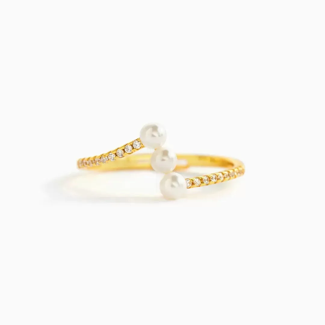 

Withered Jewelry Rings Women's Ring S925 Sterling Silver Pearl Small Diamond Ring Fashionable Niche Versatile Ring