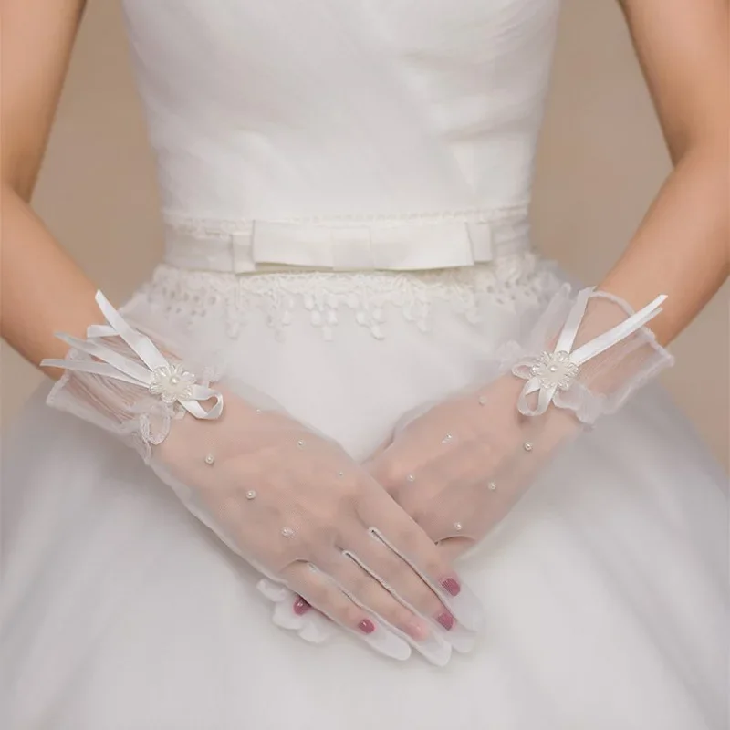 Bride Tulle Women Accessories White Ivory Wrist Length Full Fingers Gloves with Pearls For Home Party Accessorie