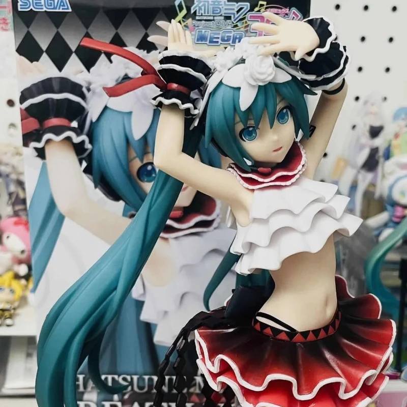 

Japanese Comics Banpresto SEGA HATSUNE MIKU Action Figures Desktop Ornaments Children's Gifts Model Decoration Trendy Play Doll