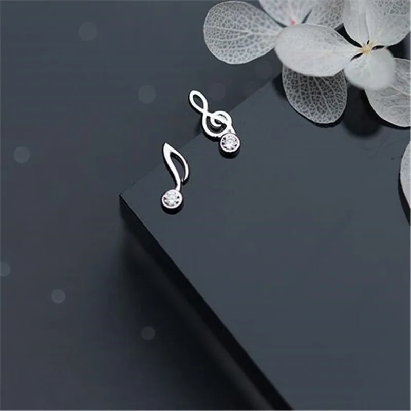 Hot Sale New 925 Sterling Silver Asymmetry Musical Note Rhinestone Wedding Stud Earrings For Women Girl Brincos LE033