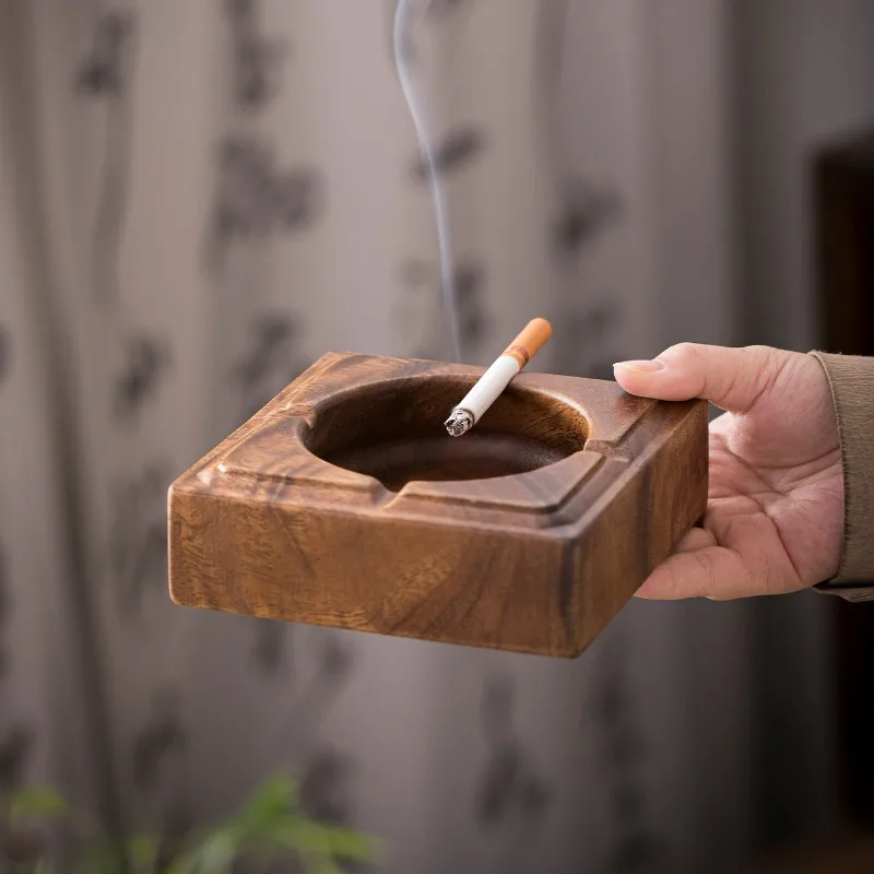 Creative Ornament of Walnut Solid Wood Ashtray Vintage Luxury Ashtray for Hotel Home Living Room