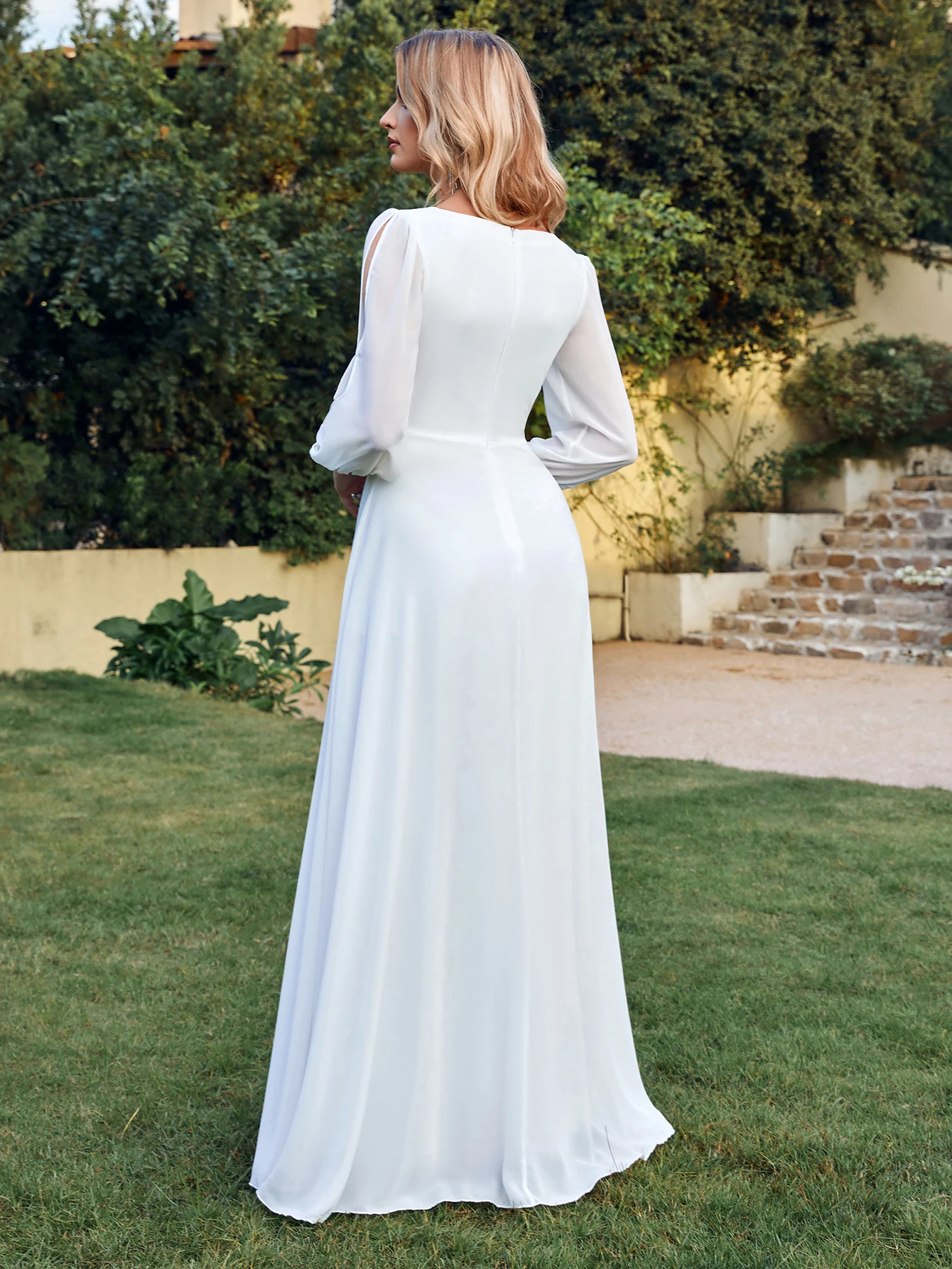 FATAPAESE  A Line V-neck Chiffon Boho Wedding Dress  Long Sleeve  Zipper Back Floor-length Chiffon Fabric