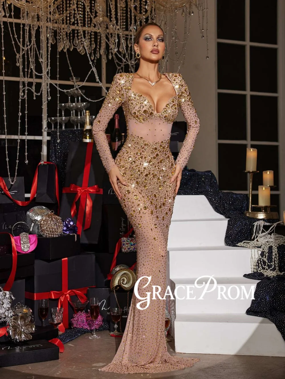 

Golden Crystal Illusion Evening Dress Gorgeous Straight Long Wedding Party Gown New Customized Long Sleeve Red Carpet Gowns