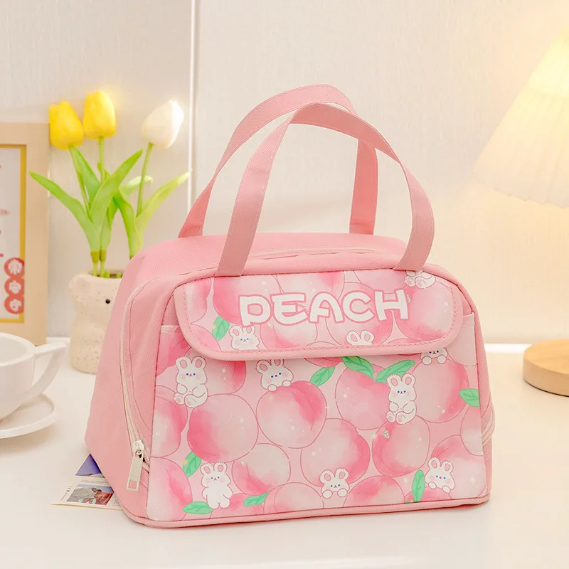 Cute Cartoon Style Kids Lunch Bag with Large Insulated Capacity and Detachable Shoulder Strap Perfect for Outdoor Picnic