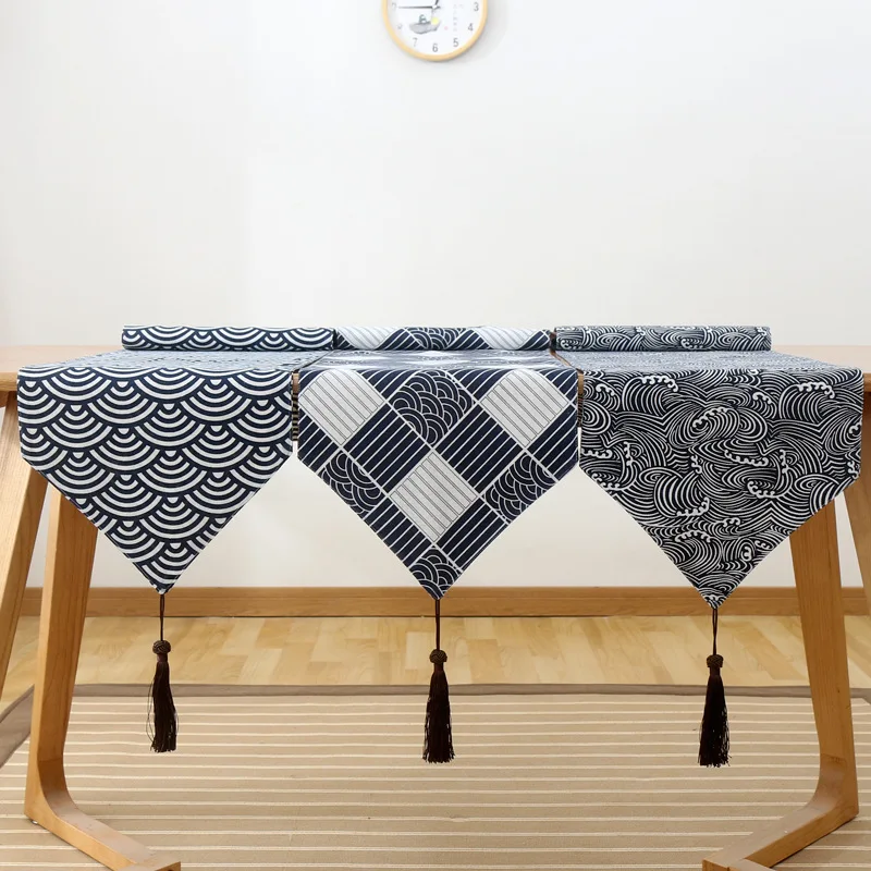 

Japanese Korean Style Luxurious Tassel Cotton Linen Plaid Table Runner Modern Minimalist Ins Dining Wedding Table Decoration