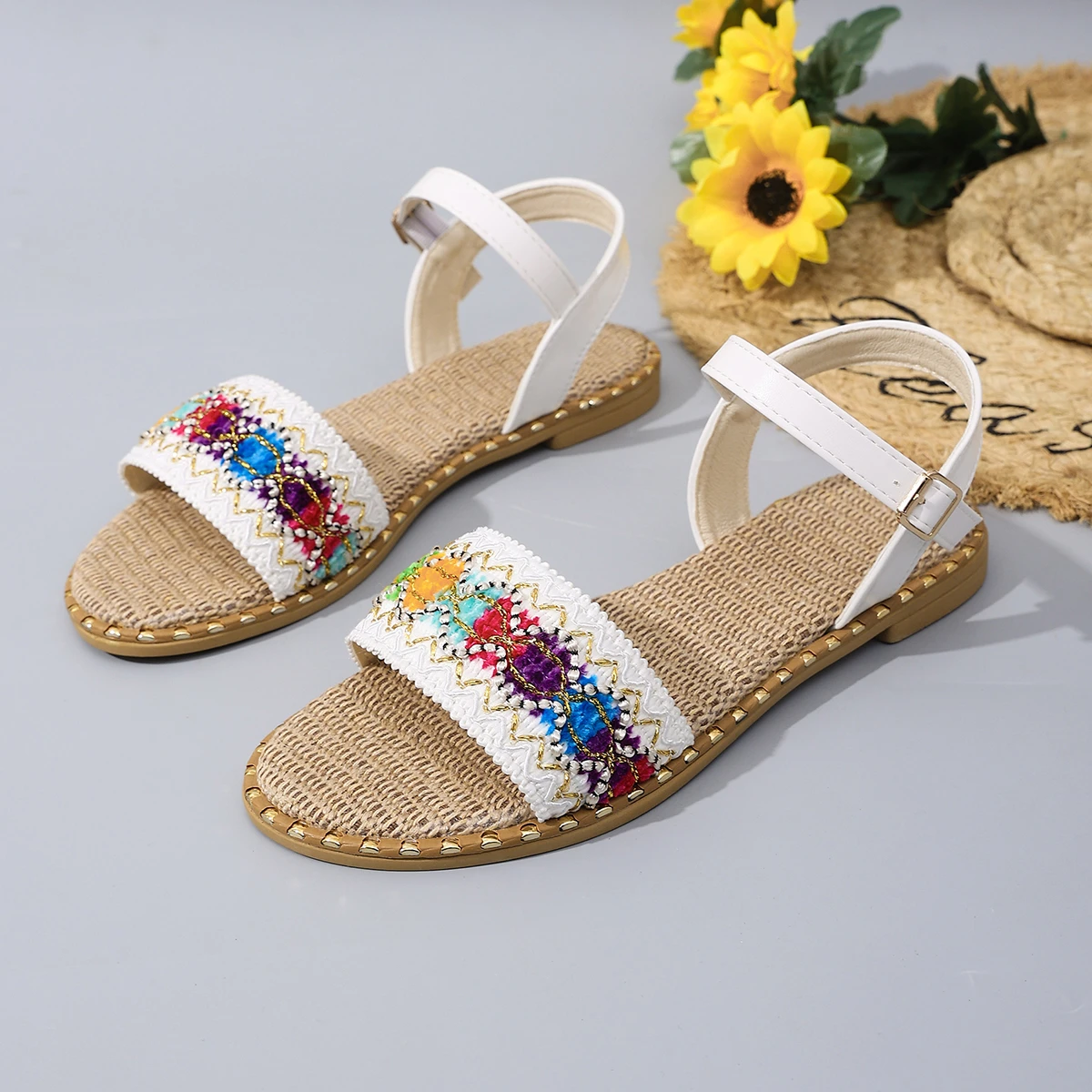 

Floral Printing Flat Sandals for Women Summer 2026 Lightweight Slip On Beach Shoes Woman Braided Band Bohemian Sandalas Mujer