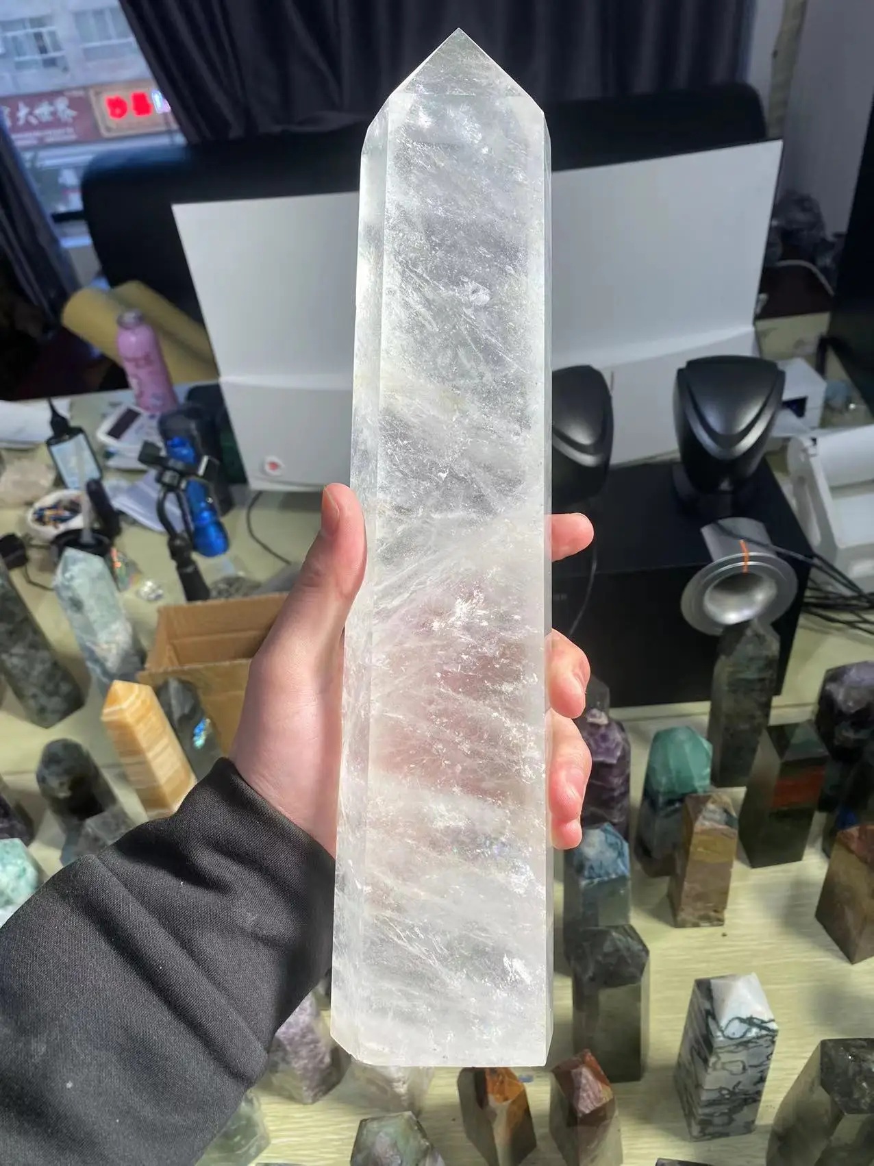 Big Wand Natural Crystal Clear Transparency Quartz Point Healing Stone Hexagonal Prisms Obelisk Wand Stone Home Deco