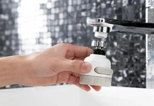 Three-speed adjustment water outlet mode! Household multi-functional kitchen pressurized faucet shower