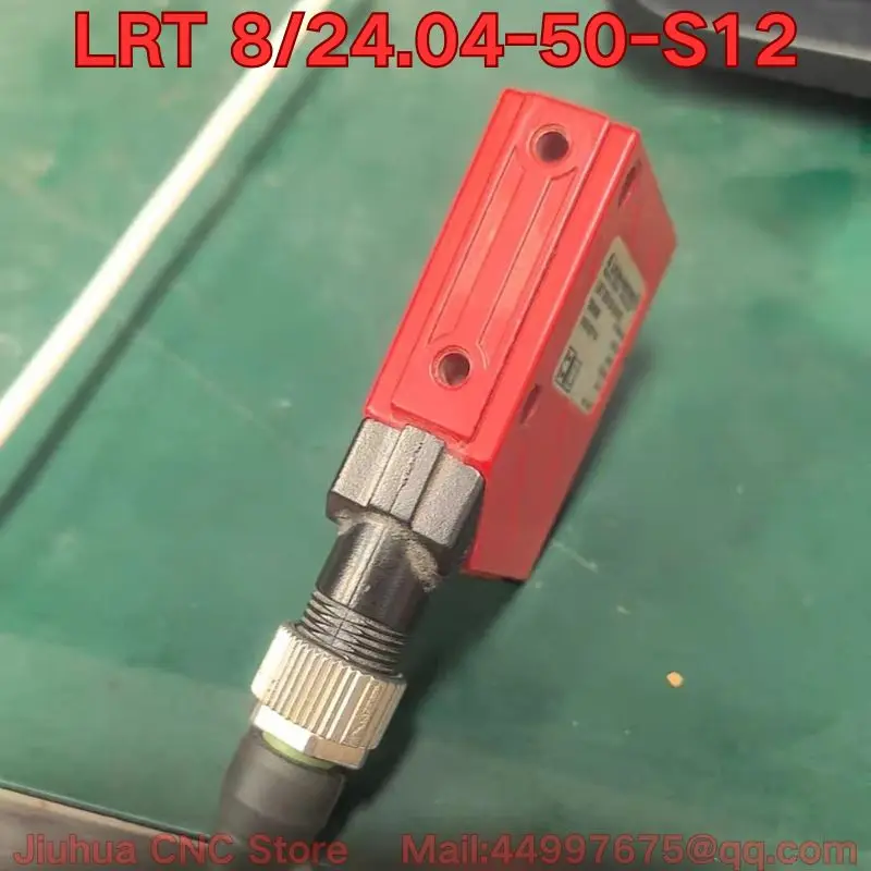 Second-hand LRT 8/24.04-50-S12 Fluorescence sensor function test is normal Latest Prices as of September 2026