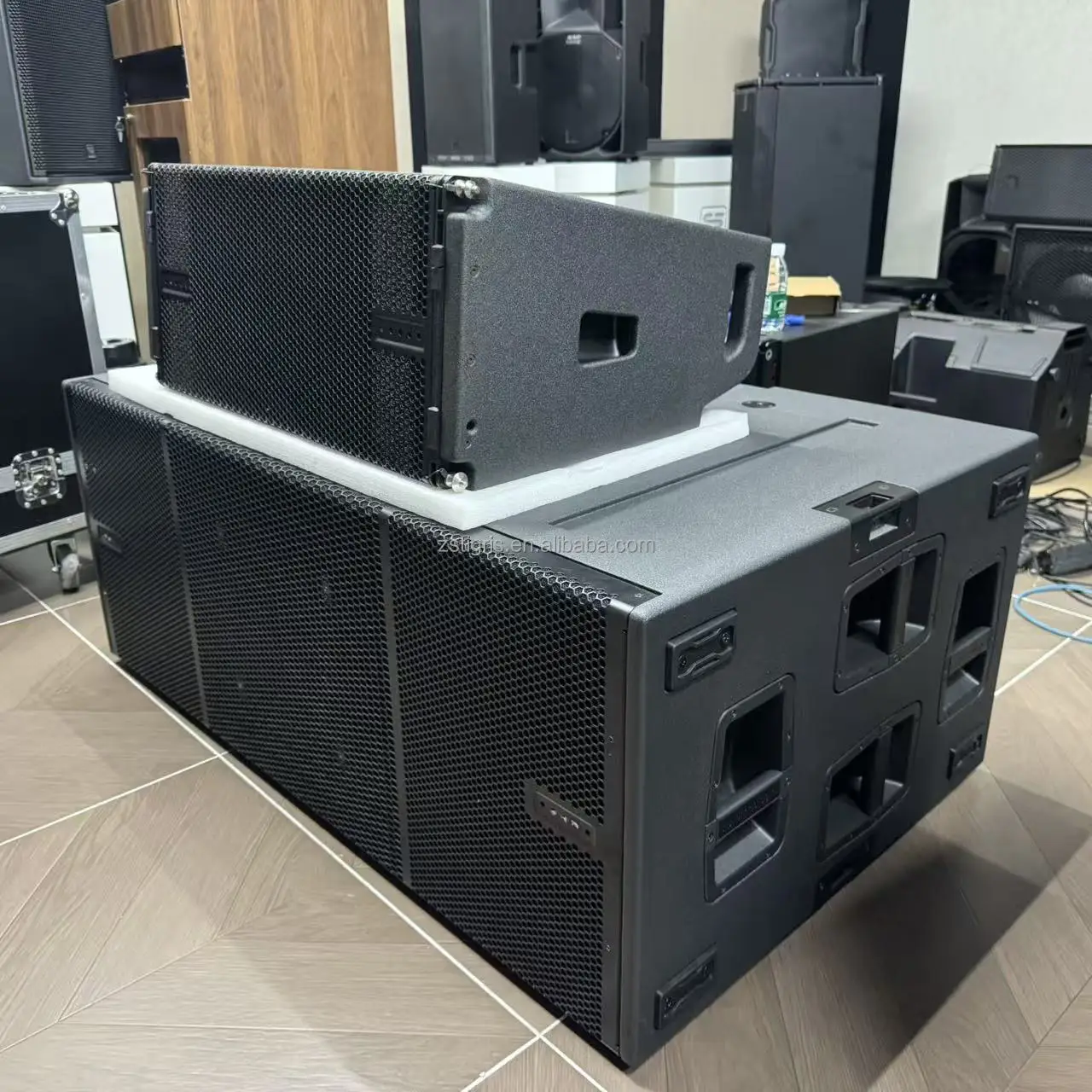 VIO L210 Dual 10 Inch Two-Way Passive/Active Line Array Powered Sound System With Neodymium Speaker Outdoor Sound Equipment
