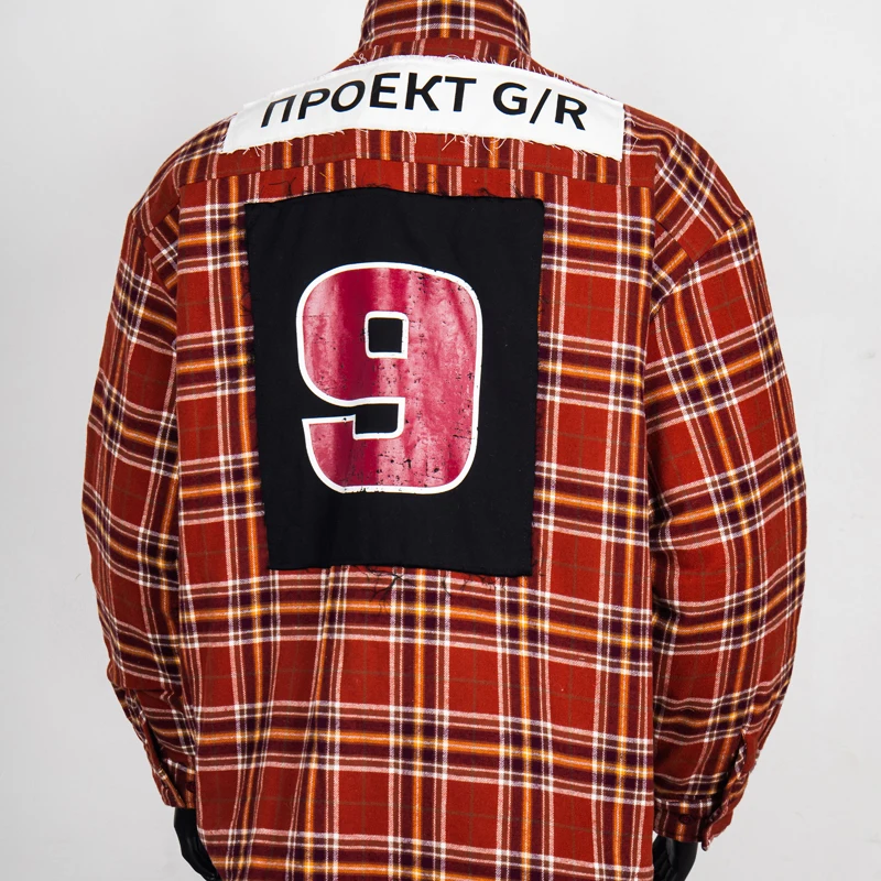

Красный клетчатый проект GR, большая нашивка с вышивкой, цифра 9, этикетка, рубашка на молнии, куртки для мужчин и женщин, зимние утепленные хлопковые рубашки V-образной формы, топы