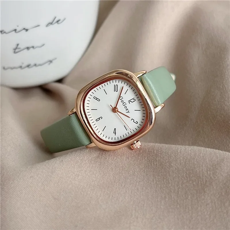 Retro Square Quartz Digital Mini Dial Casual Wrist Watches Leather Strap Fashionable Clock Waterproof Wristwatch for Women