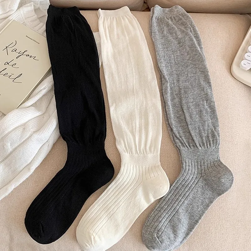 

New White Calf Socks Women's Autumn Japanese College Style Solid Color Versatile Black Student Uniform Boots Stacking Stockings