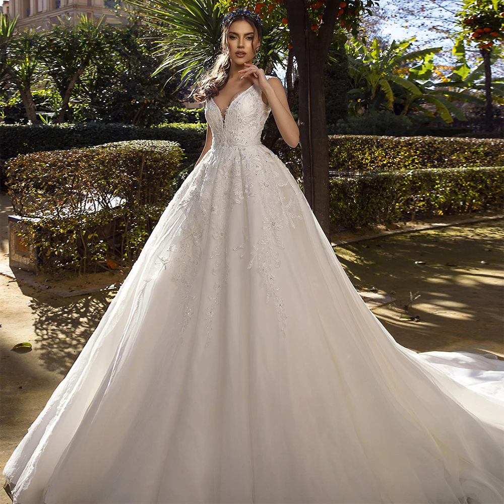 Vestidos de novia Vintage de encaje con cuello en V, sexys, personalizados, apliques elegantes con cuentas y cremallera, cola de catedral, vestido de novia de línea A