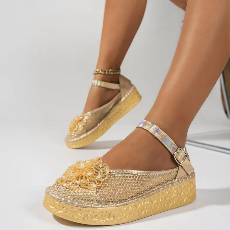 

2026 New Hot Selling Lightweight Adult Crystal Shoes Buckle Mesh Soft Bottom Sandals Shoes for Women Sneakers