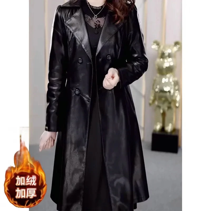 Chaqueta de cuero negro para mujer, gabardina de cuero cálido de terciopelo, abrigo largo de PU con temperamento, moda femenina, otoño e invierno, 4XL