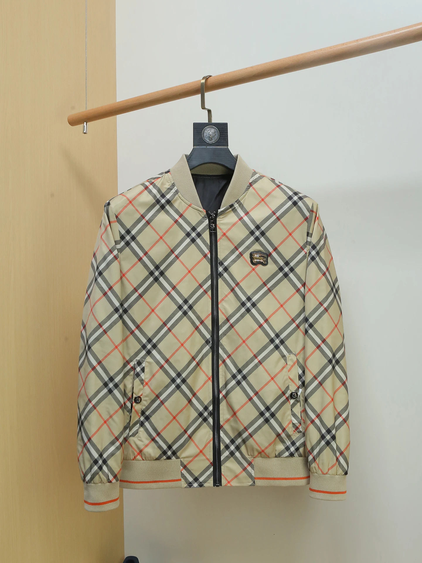 

Men's Slim Fit Casual Plaid Baseball Collar Jaet Spring Autumn New Sle Breathable Polyester Fiber Zipper Closure Coat