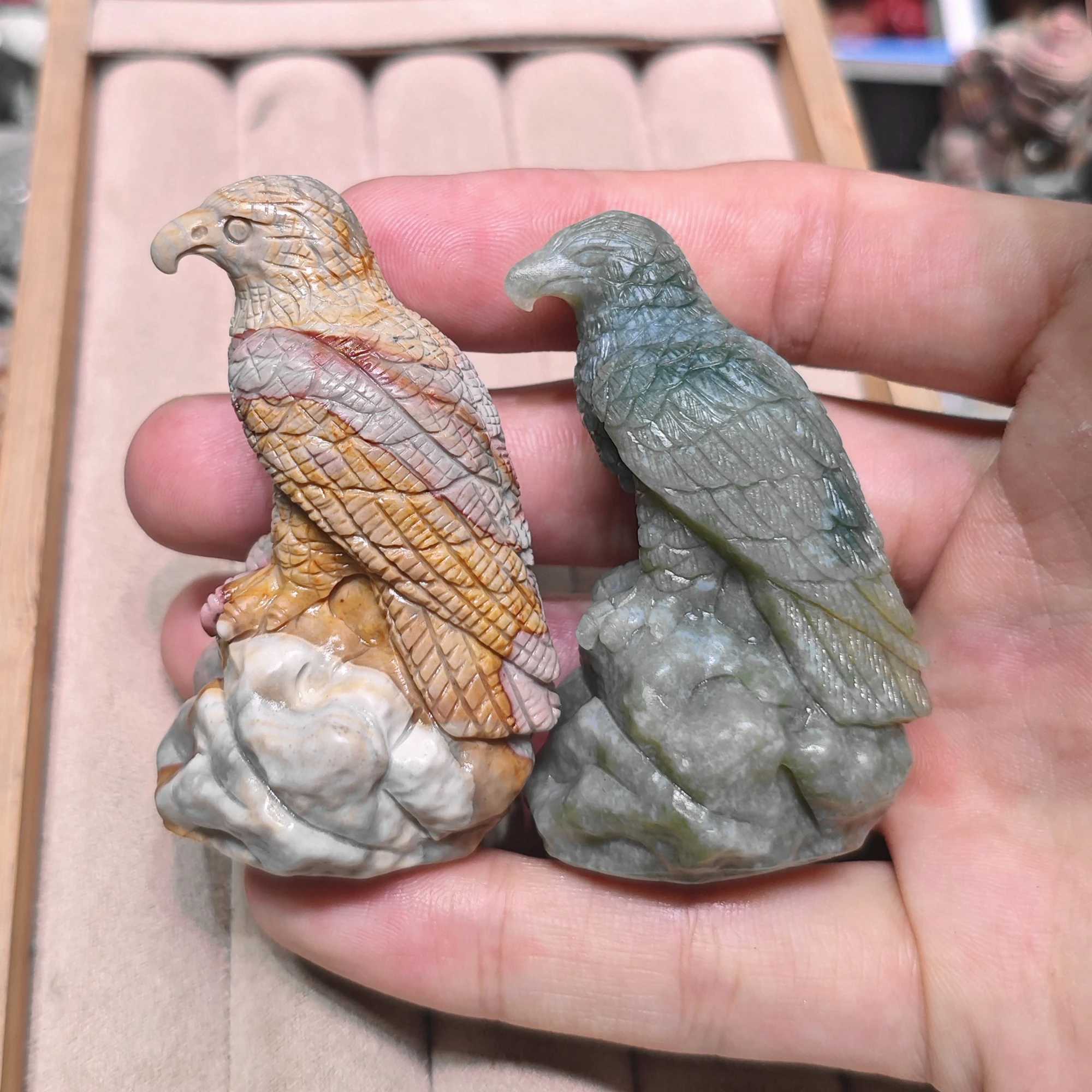 Natuurlijk Alashan Agaat Adelaarbeeld, Gegraveerd Kristal Haanfiguur, Edelsteen Dierenbeeld, Esthetisch Cadeau, Woondecoratie
