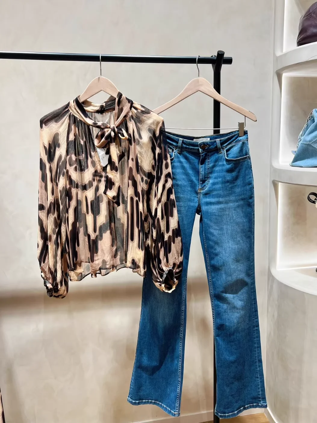 

Romantic Aosphere Printed Belted irt Geometric Pattern Midi Dr Polyester Fiber Long Sve Women's Loose Fit irt