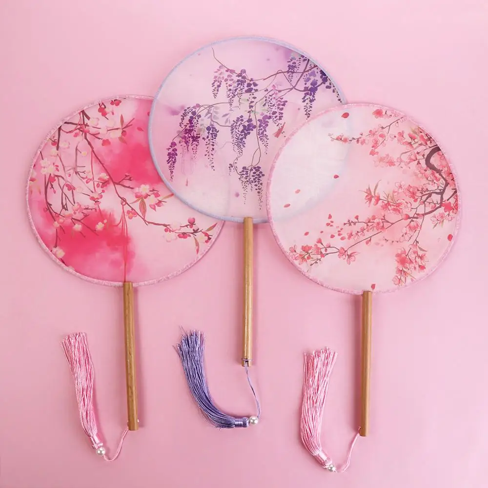Vintage Chinese Style Chinese Style Fan with Pendant Tassels Embroidery Fan Floral Pattern Round Silk Fan Chinese Wedding