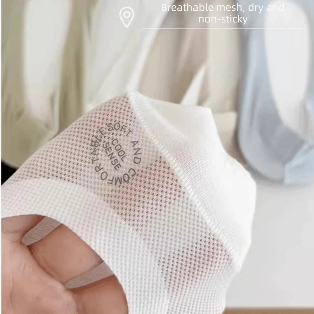 Mesh Bottom Invisible Socks Ultra-Thin Sweat Absorption Women Ankle Socks Solid Color Odor-Resistant Boat Socks Spring Summer