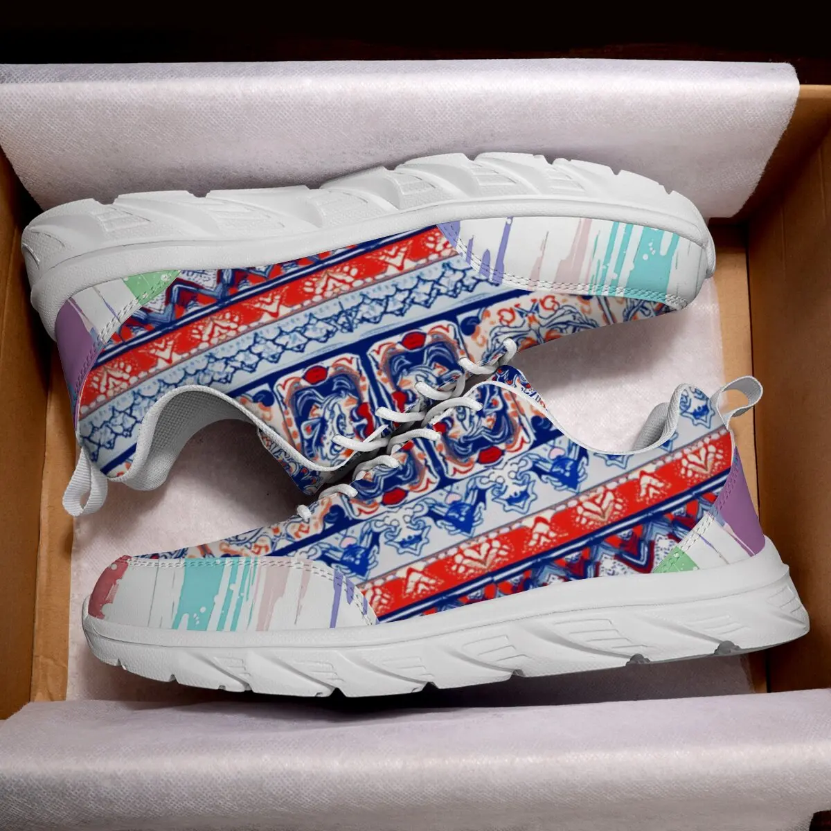 

Couple's Casual Flat Shoes Large-sized Color-blocking Fashionable and Niche Pattern Design Large-sized Summer Sports Shoes