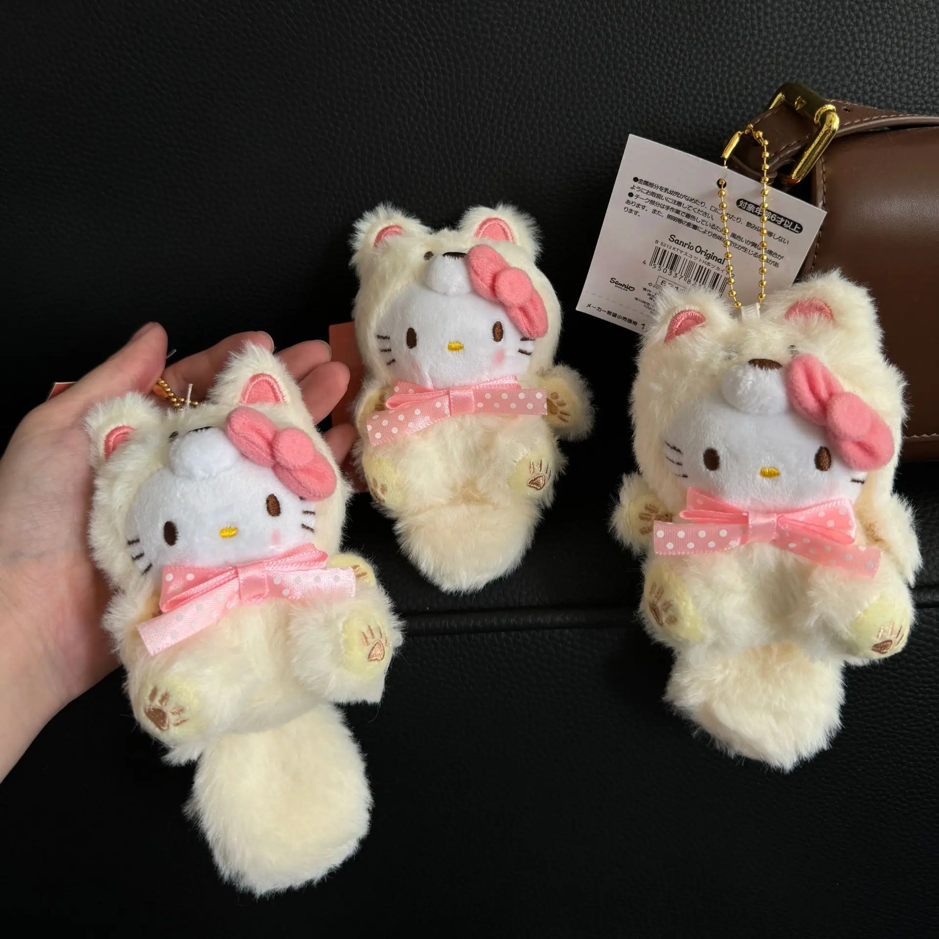 พวงกุญแจตุ๊กตาเฮลโลคิตตี้ ฟ็อกซ์ คลอธส์ ของเล่นน่ารักๆ สำหรับเด็ก ของขวัญวันเกิด  จี้กระเป๋าเฮลโลคิตตี้  งาน DIY