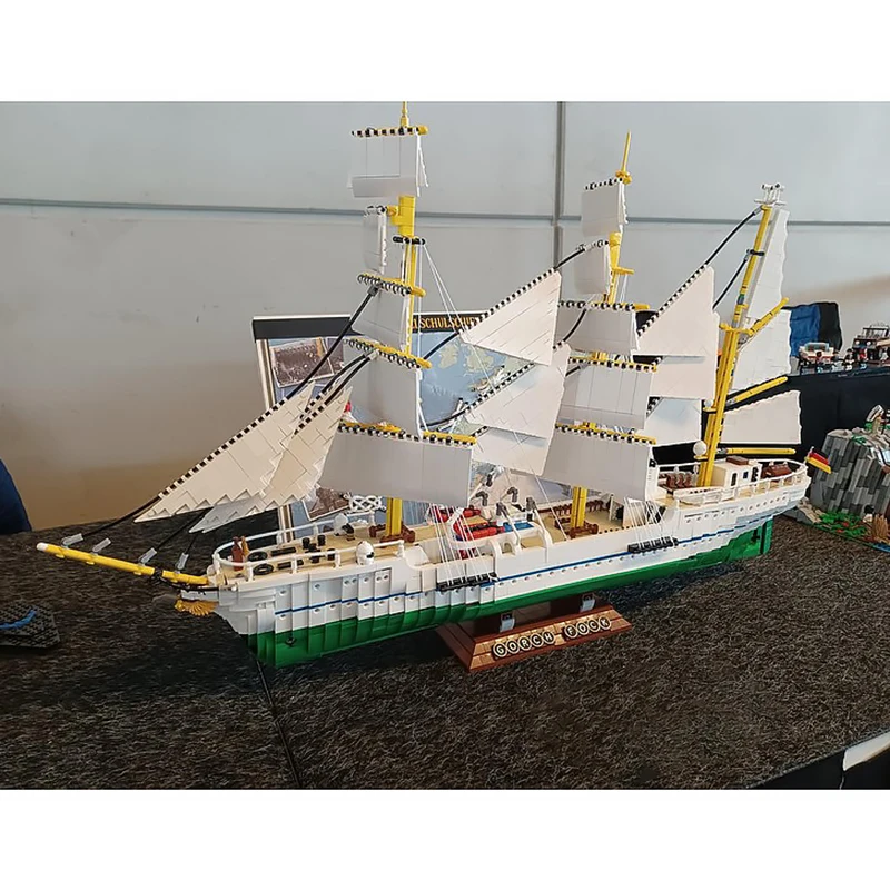 セーリングトレーニングシップ Moc ビルディングブロック Gorch Fock テクノロジーモジュラーレンガモデルギフトクリスマスおもちゃ DIY セット組み立て!