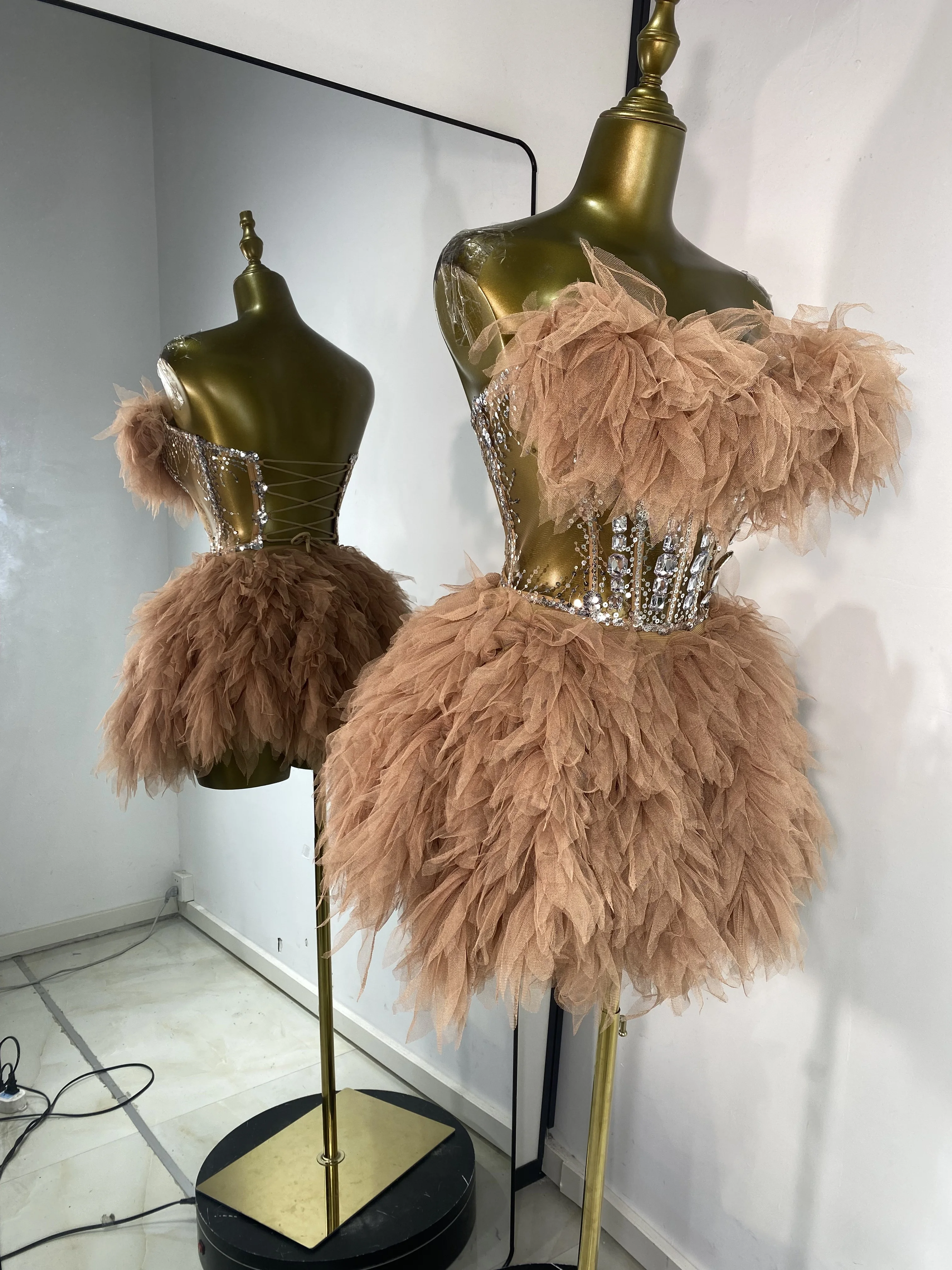 النساء المغبر روز اللون توتو تنورة وتتسابق أنبوب شبكة الراين الترتر مشد أعلى وتنورة صغيرة قطعتين مجموعات المرحلة زي