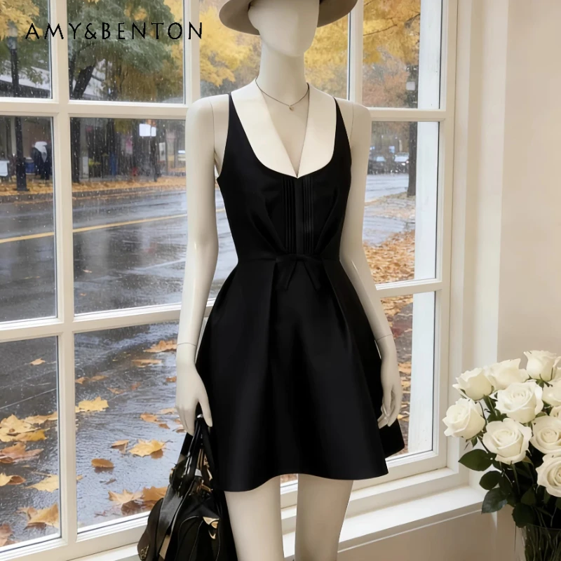 

French Style Vintage Black V-neck Sleeveless Women's Dress 2026 Summer New Waist-cinching Sweet Bow Elegant Short Dresses Ladies