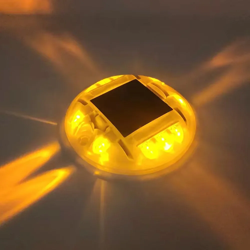 Hemispherical Solar Pavement Light - High-Visibility Green Oval LED Marker for Road/Traffic Safety