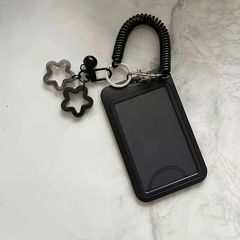 Gantungan Kunci Tempat Kartu Dapat Ditarik Liontin Bintang Pola Kartun Lucu Klip Logam Plastik Tahan Lama Cincin Terbuka Kompak Fungsional