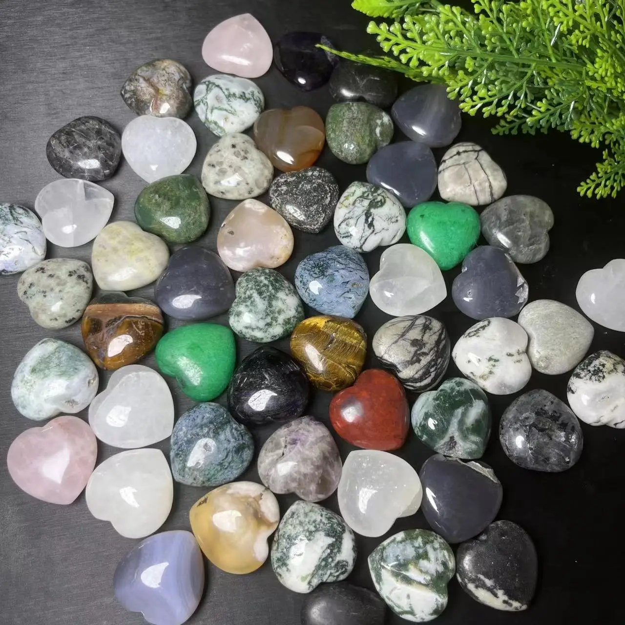 natural mixed 3cm cyrtstal rock stone gemstone for sale best decoration hot sale hearts crytsal hearts