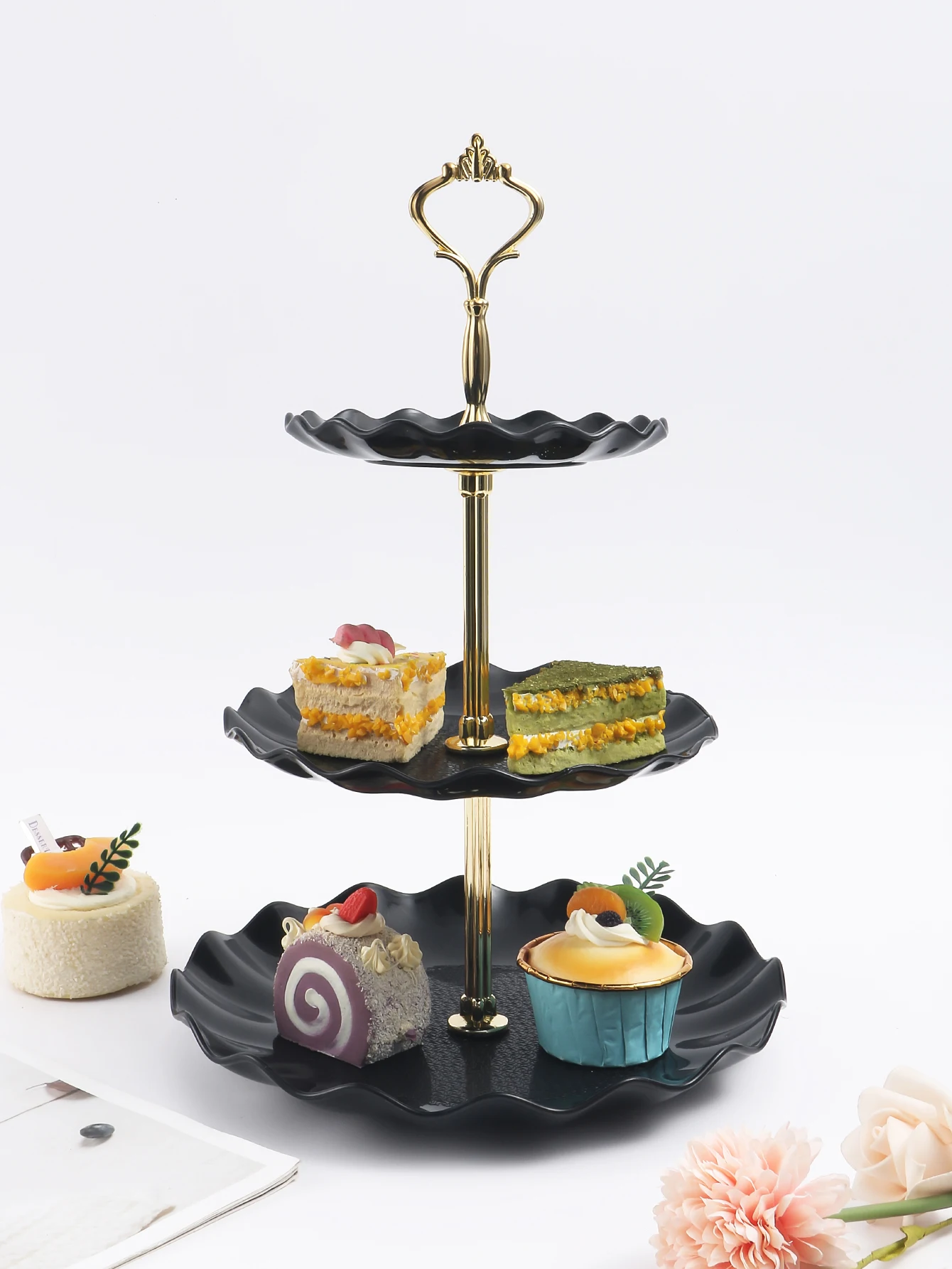 1/2pcs Black three-layer dessert tray table plastic tray suitable for hotel wedding party snack plate cake plate