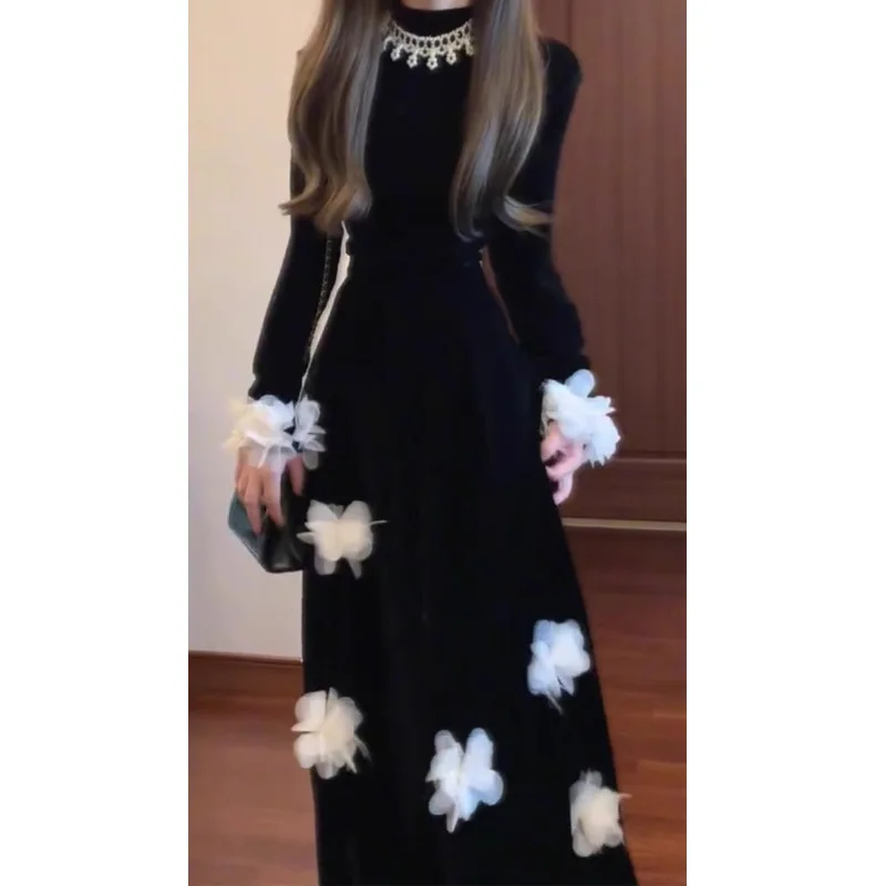 

High-end Exquisite Two-piece Autumn Dress Black Velvet Top Skirt Set