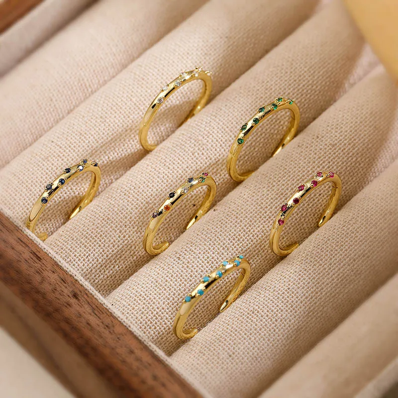 HECHENG,Brass 18K Golden Plated Rainbow Colour Inlaid Cubic Zirconia Ring Women's Gold Star Shaped Ring Jewellery Gifts