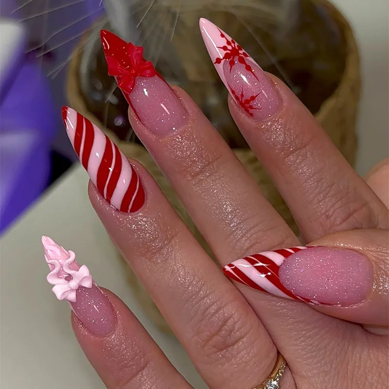 24Pcs Almond Head Xmas False Nails Full Cover Candy Snowflake Polka Dot Press-on Nails Diamond French Wearable Fake Finger Nail 6