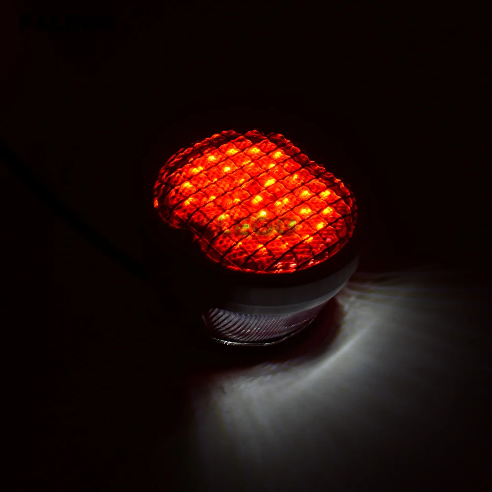 Uniwersalne tylne światło LED do montażu bocznego motocykla 12 V z uchwytem na tablicę rejestracyjną dla Harley Bobber Yamaha Honda Suzuki — zdjęcie 7