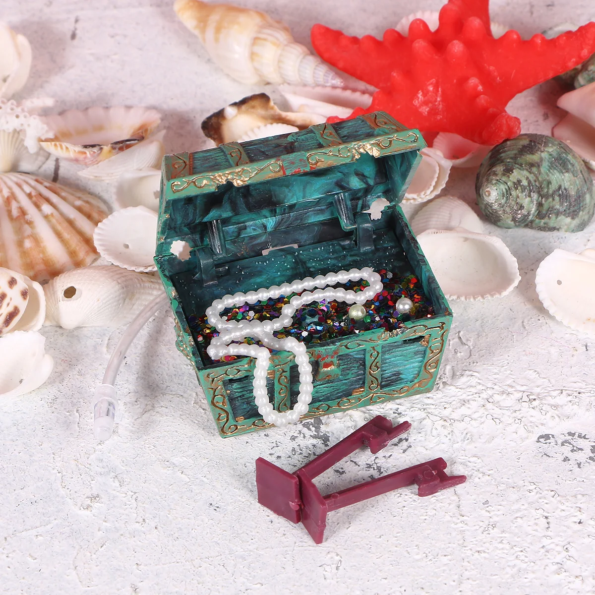 

Fish Tank Treasure Box Creative Resin Underwater Aquarium Decoration Random Color Safe Beautiful Fish Ornament