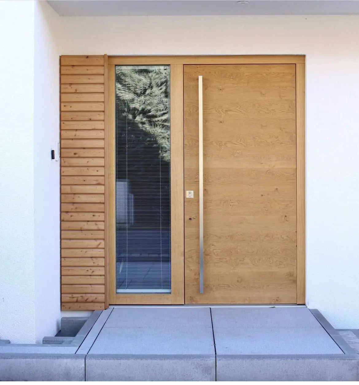 Modern Revolving Door Latest Replacement Wood Grain Exterior Door Entry Pivot Aluminum Entrance Doors for Villa Home Decoration