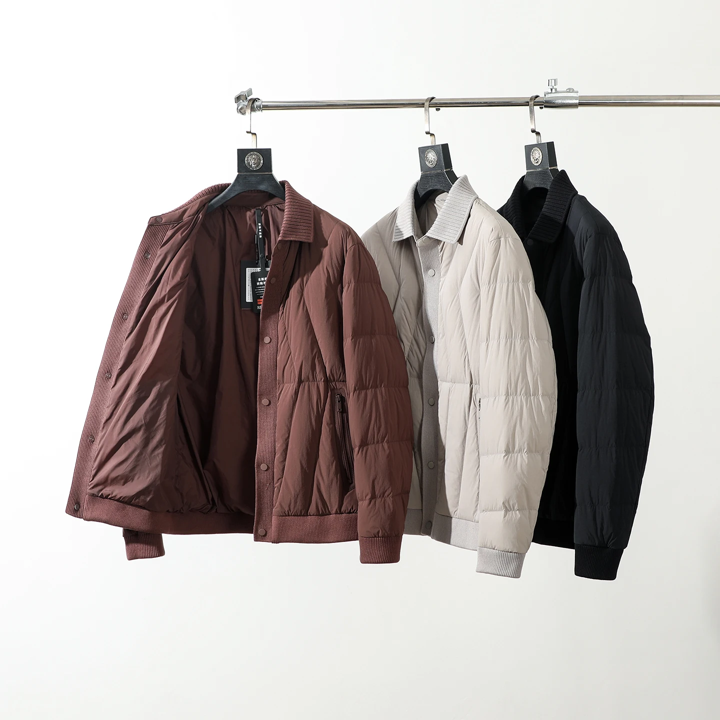 

Italian Luxury ort Casual Lightweight Men's down Jaet Faionable Versatile Warm Outerwear Trendy Button-Up Coat