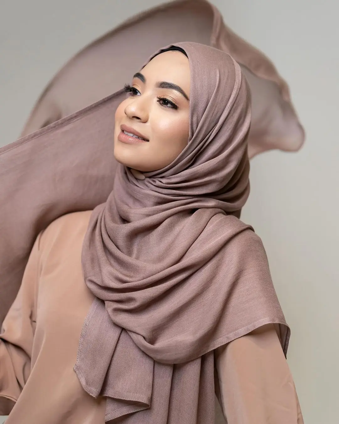 Light Weight Plain Hijab Muslim Women Shawl Double Stitches Edge Scarf Viscose Rayon Cotton Modal Scarf Hijab