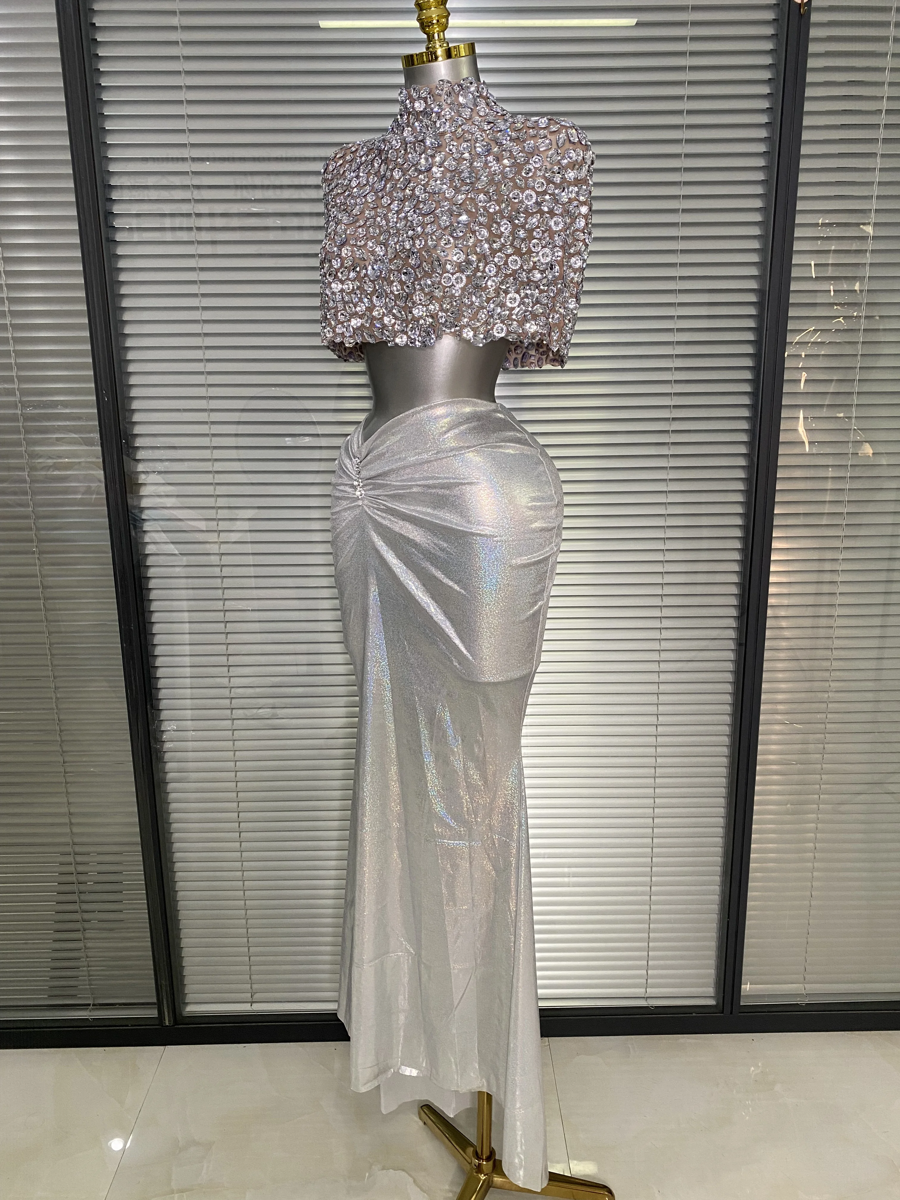 Luxury Women Sexy Sparkly Diamonds Elegant Two Pieces Set Mini Birthday Dress Party Nightclub Performance Costume