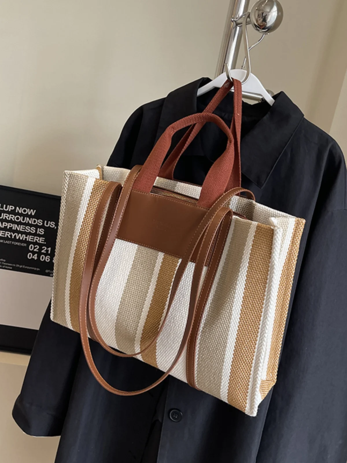 

Korean Style Canvas Large Capacity Strip Tote Bags For Women Luxury Designer 2023 New High-quality Shoulder Messenger Bag