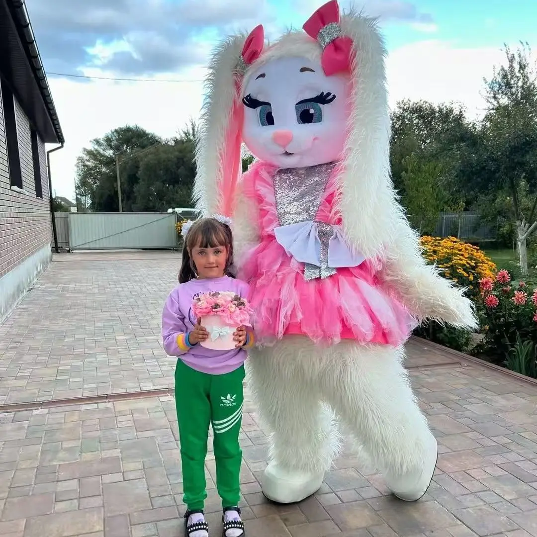 ชุดมาสคอตกระต่ายน้อยน่ารักสำหรับคริสต์มาส ชุดแฟนซีการ์ตูนกระต่ายขาว ชุดมาสคอตกระต่ายขนปุย ชุดแฟนซีสีชมพู