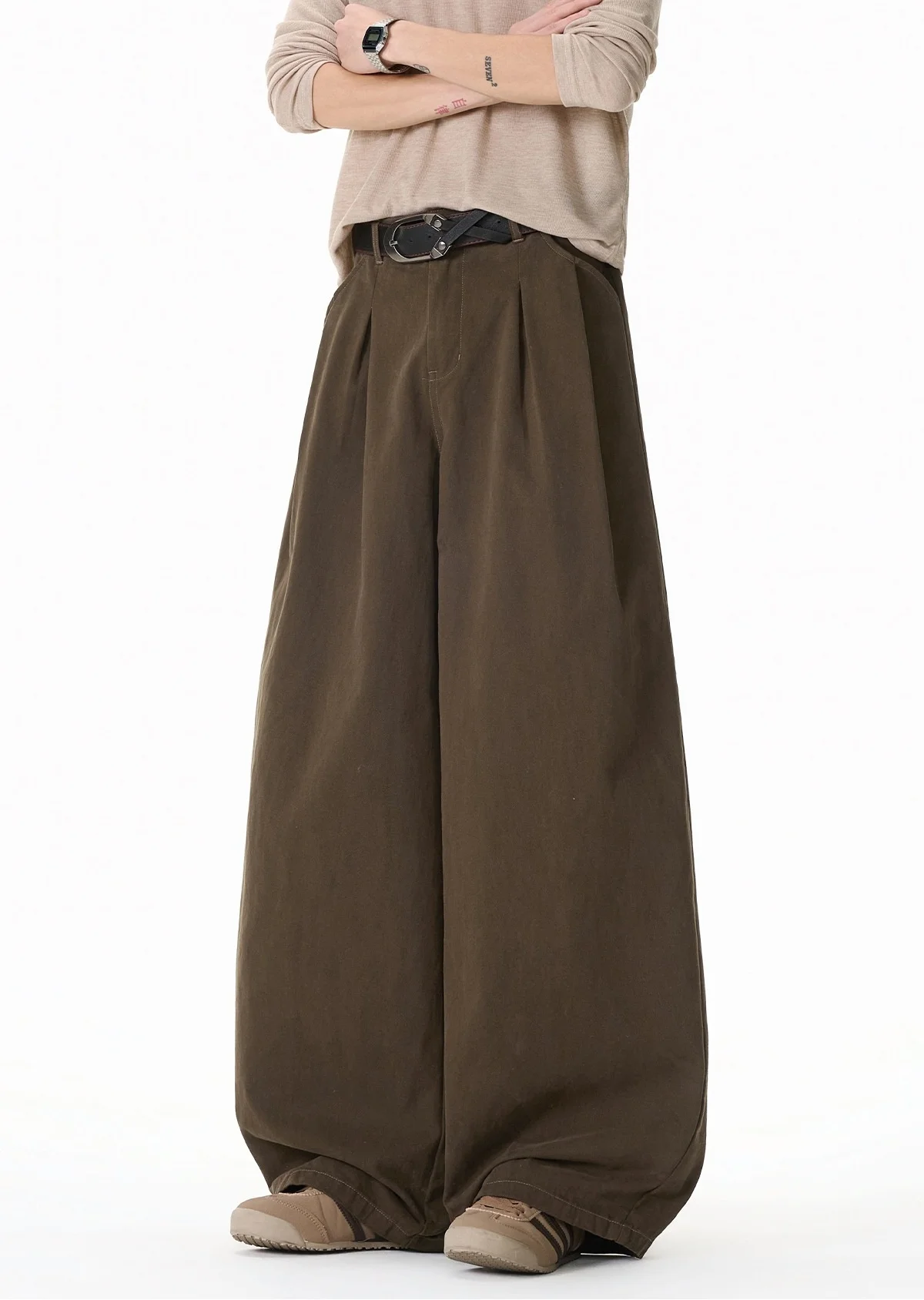 Vintage, Minimalist Casual Pleated Pants for Men: Basic Wide-Leg, Loose-Fit, Textured Straight-Leg Trousers