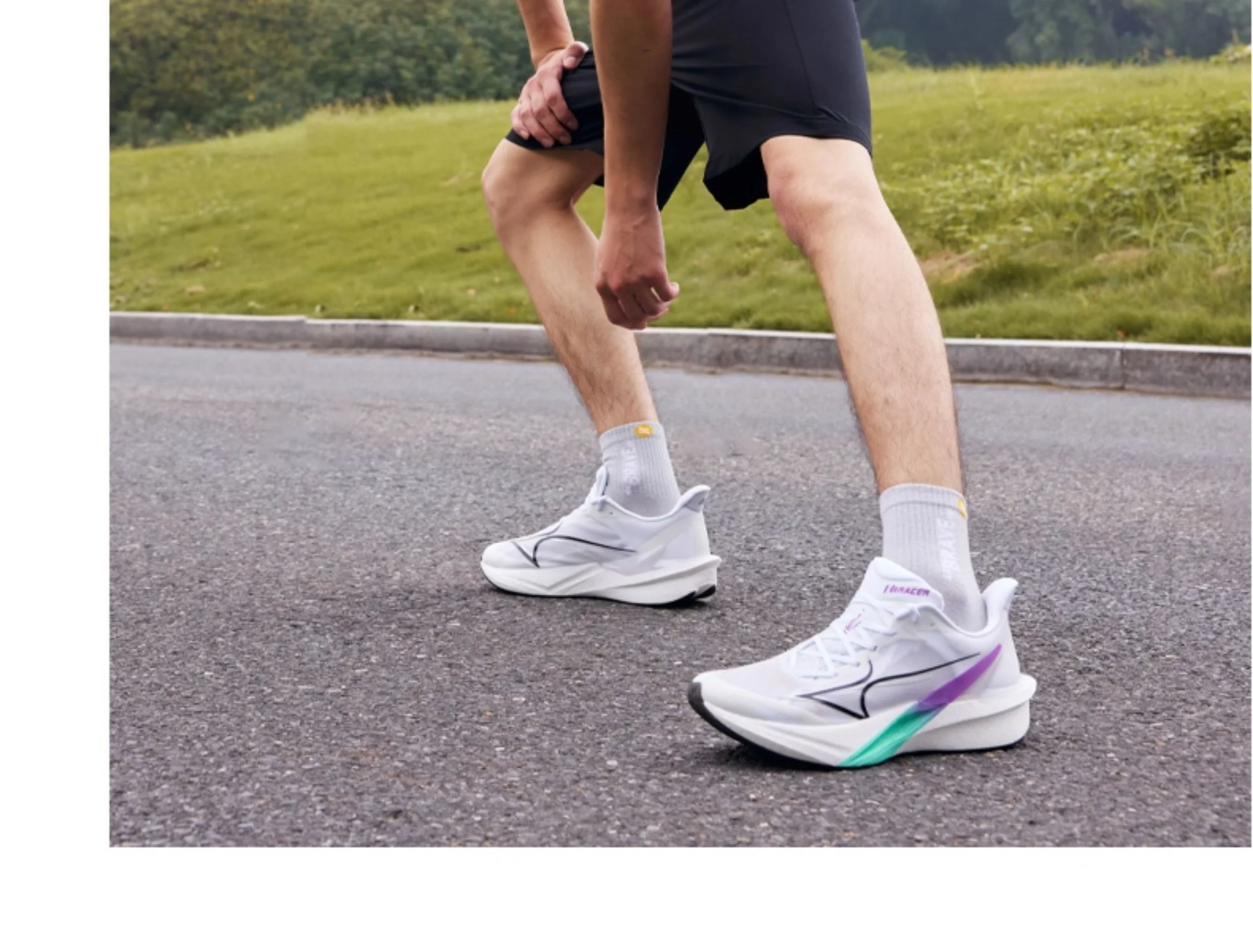 Trendy Mens Hiking Sneakers Slip Resistant Adult Off-Road Shoes Professional Men Hiking Mountaineering Shoes