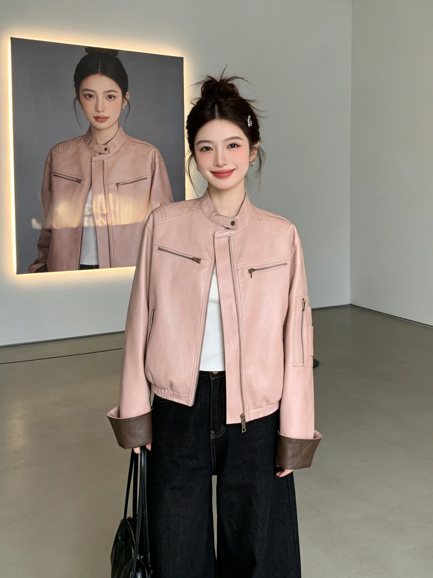 Jaqueta Feminina Retrô Americana Rosa de Couro Estilo Motoqueira, Coleção Primavera 2026, Design Moderno e Elegante, Corte Ajustado, Agasalho de Algodão