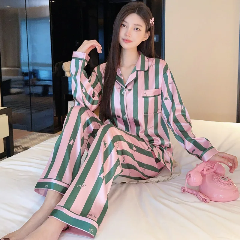 Fashionable Style Striped Silk Pajama Set for Women in Spring and Autumn. New Style Long-sleeved Long Pants Set for Home Wear.